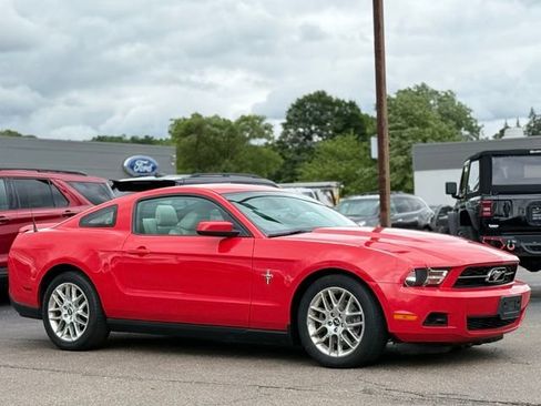 Used 2012 Ford Mustang Premium RWD image 29