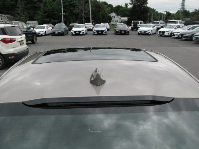 Used 2024 Chevrolet Malibu LT FWD image 6