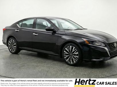 Used 2025 Nissan Altima 2.5 SV