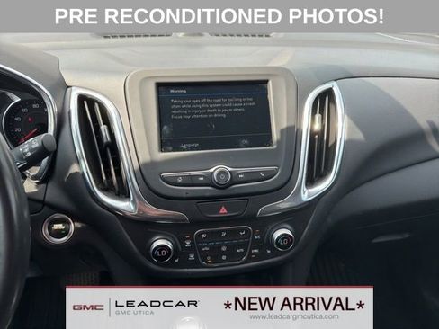 Used 2019 Chevrolet Equinox LT AWD/4WD image 23