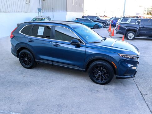 Used 2024 Honda CR-V Sport image 6