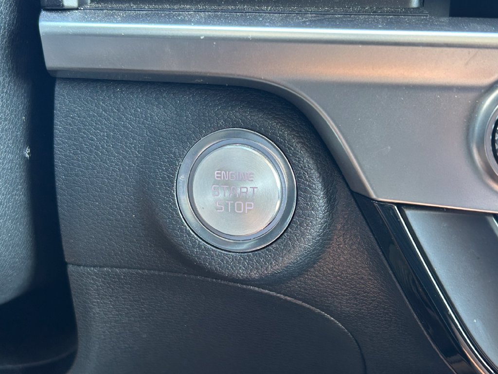 Used 2025 Kia Telluride S FWD image 27