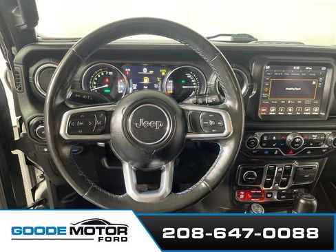 Used 2023 Jeep Wrangler Unlimited Rubicon 4xe AWD/4WD image 12
