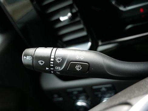 Used 2024 GMC Sierra 1500 SLE image 23