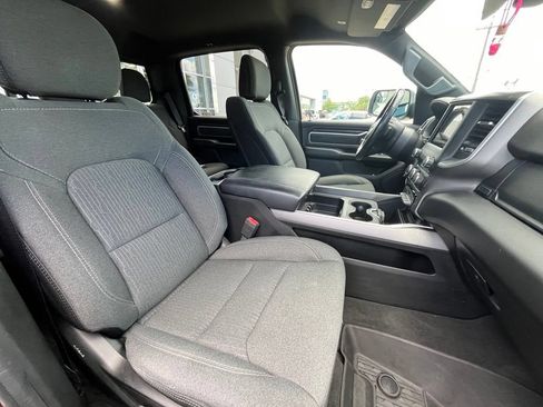 Used 2020 RAM 1500 Big Horn AWD/4WD image 6