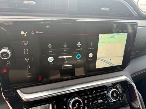 New 2025 GMC Sierra 3500 Denali w/ Denali Reserve Package image 19