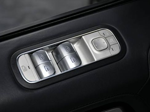 Used 2023 Mercedes-Benz G 63 AMG 4MATIC image 31