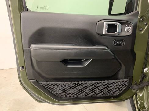 Used 2022 Jeep Wrangler Unlimited Rubicon w/ Steel Bumper Group image 5