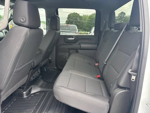 Used 2025 GMC Sierra 2500 Pro w/ Convenience Package RWD image 17