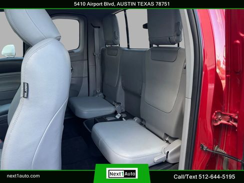 Used 2014 Toyota Tacoma PreRunner w/ TRD Sport Package image 32