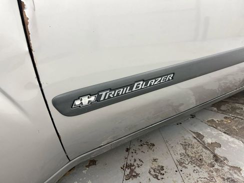 Used 2004 Chevrolet TrailBlazer LS w/ LS Preferred Equipment Group image 24