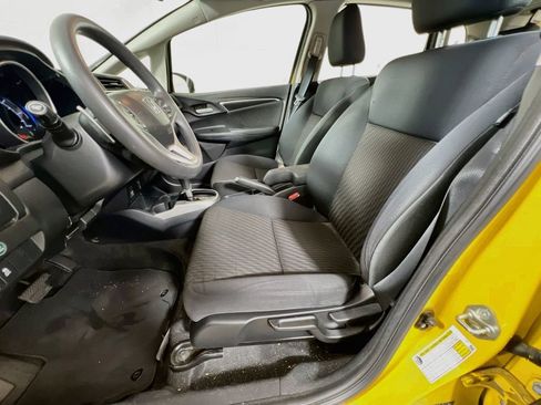 Used 2018 Honda Fit EX image 12