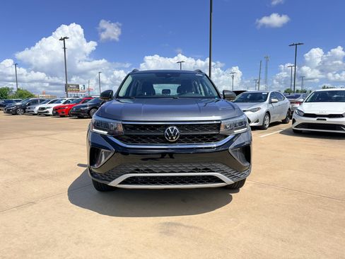 Used 2024 Volkswagen Taos S AWD/4WD image 2