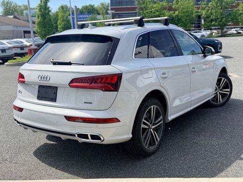 Used 2020 Audi Q5 e Premium Plus w/ Premium Plus Package AWD/4WD image 6