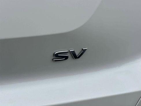 Used 2022 Nissan Pathfinder SV w/ SV Premium Package image 7