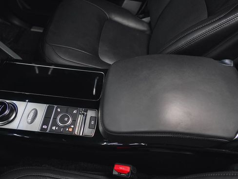 Used 2019 Land Rover Range Rover Supercharged image 59