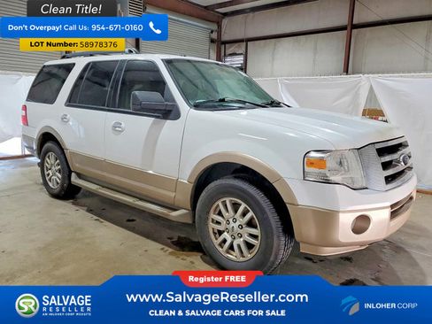 Used 2014 Ford Expedition XLT w/ Equipment Group 202A RWD image 5