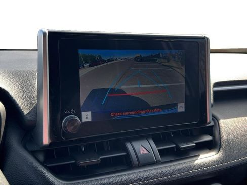 Used 2024 Toyota RAV4 XLE image 8