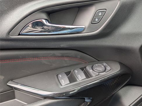 New 2026 Chevrolet Trax RS image 15