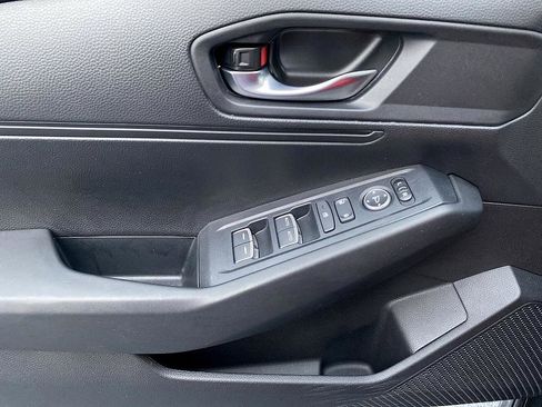 Used 2025 Honda Accord LX image 9