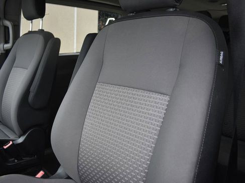 Used 2024 Ford Transit 350 XLT image 12