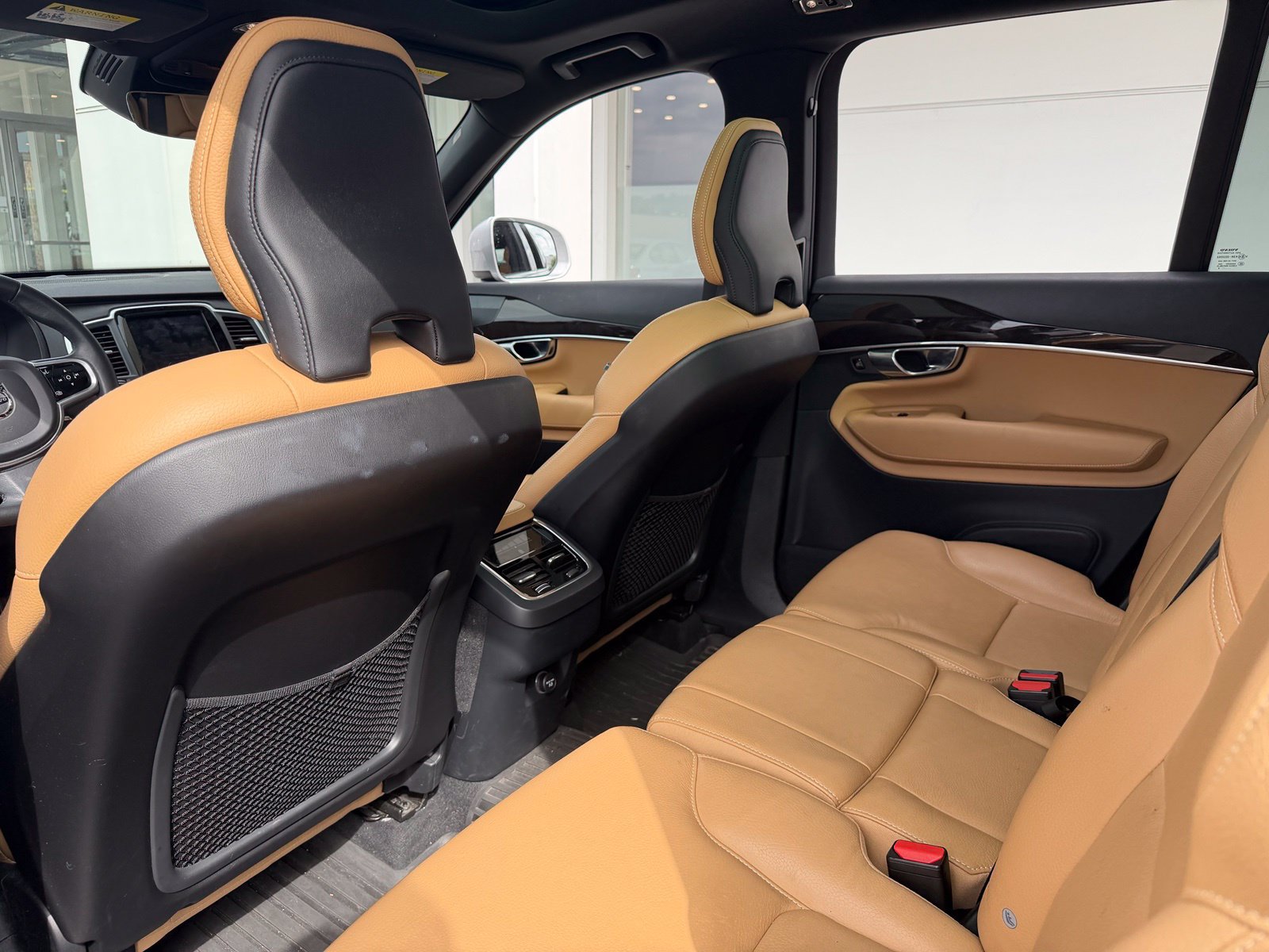 Used 2019 Volvo XC90 T6 Momentum w/ Advanced Package AWD/4WD image 16
