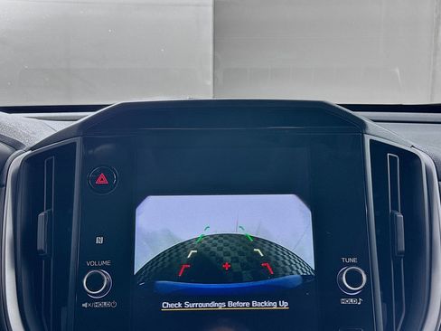 Used 2024 Subaru Crosstrek 2.0i Premium image 22