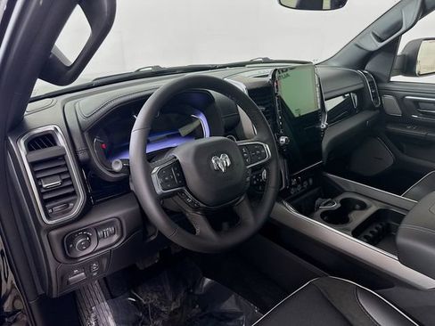 New 2026 RAM 1500 Laramie AWD/4WD image 9
