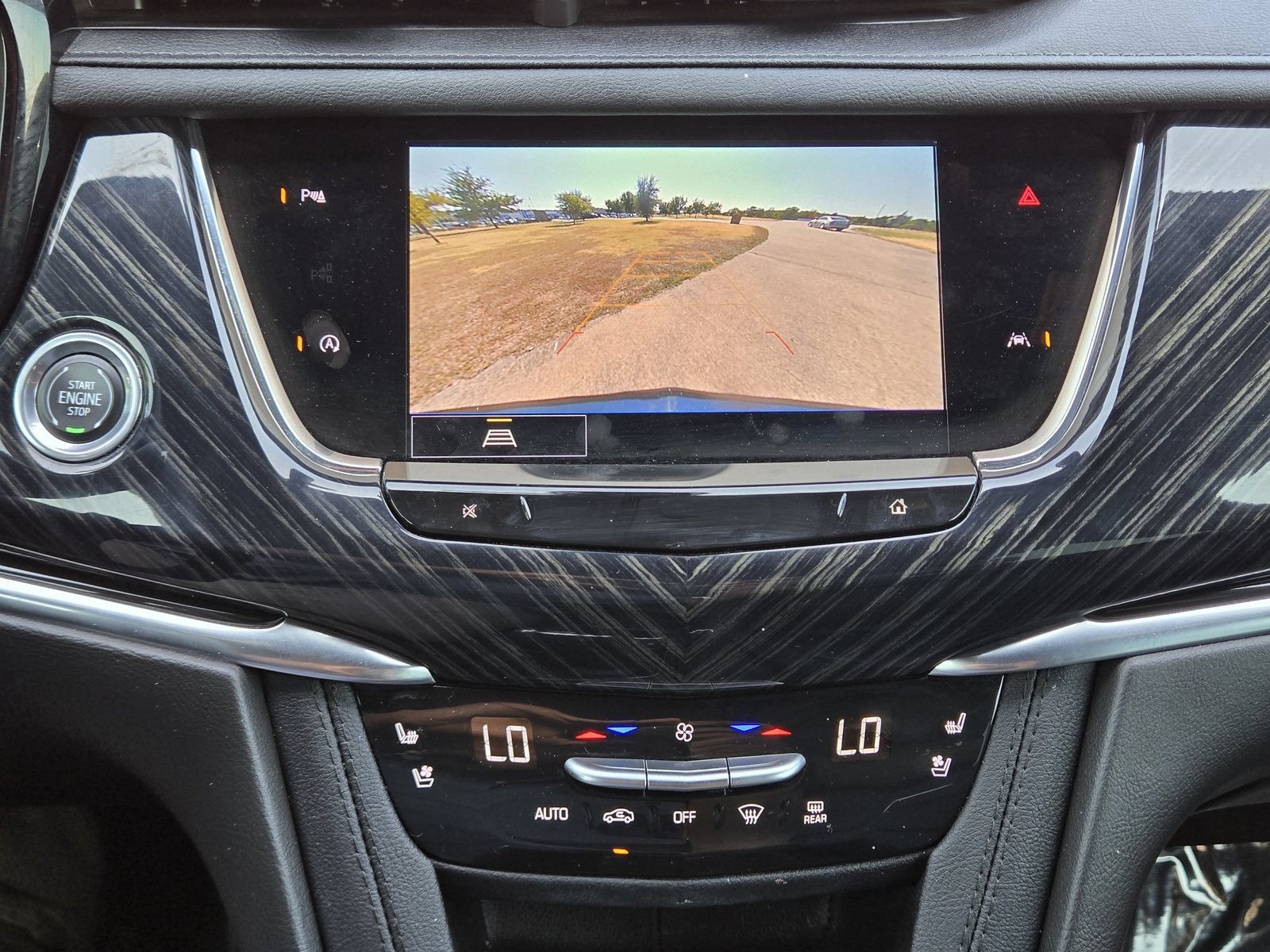 Used 2023 Cadillac XT6 Premium Luxury FWD image 21