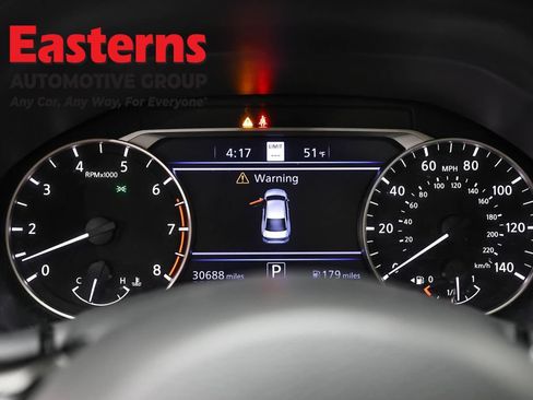 Used 2023 Nissan Altima 2.5 SV w/ SV Premium Package AWD/4WD image 18
