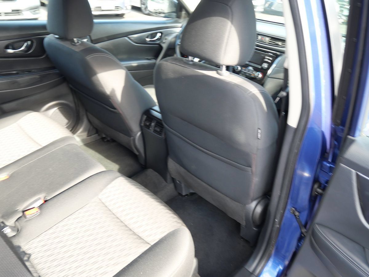 Used 2017 Nissan Rogue S AWD/4WD image 22