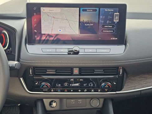 New 2026 Nissan Rogue Platinum w/ Platinum Premium Package AWD/4WD image 13