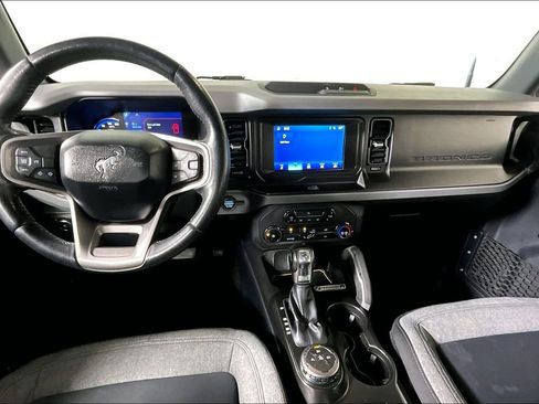 Used 2021 Ford Bronco Big Bend image 15