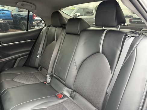 Used 2022 Toyota Camry XSE image 14