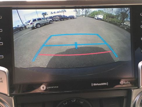 Used 2022 Toyota 4Runner SR5 Premium w/ Moonroof Package image 10