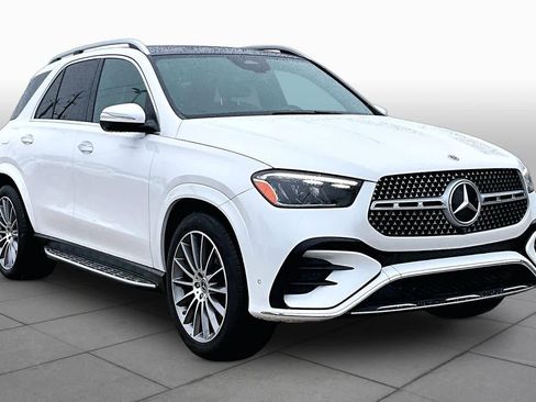 Used 2024 Mercedes-Benz GLE 350 4MATIC w/ AMG Line Exterior image 3