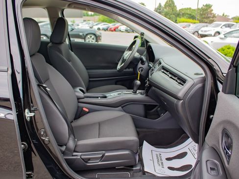 Used 2022 Honda HR-V LX image 18