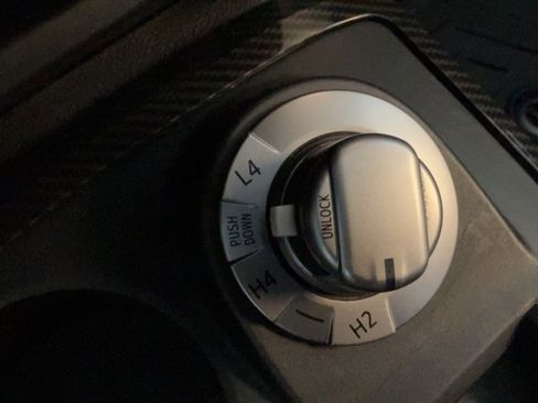 Certified 2021 Toyota 4Runner SR5 AWD/4WD image 13