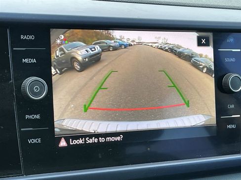 Used 2022 Volkswagen Taos SE w/ IQ.Drive SE Package image 20