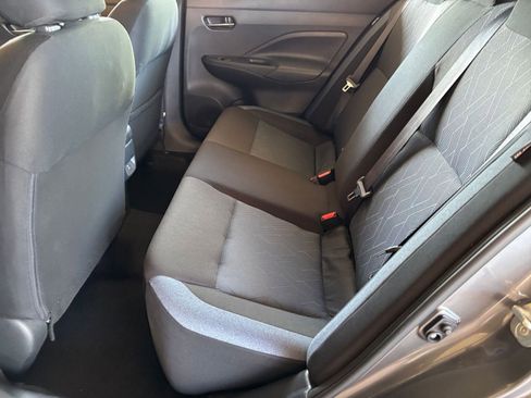 Used 2025 Nissan Versa SV FWD image 23