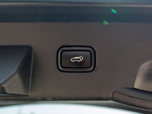 Certified 2025 Kia Sportage X-Line AWD/4WD image 33