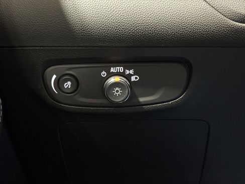 New 2026 Buick Encore GX Sport Touring w/ Comfort Package FWD image 18