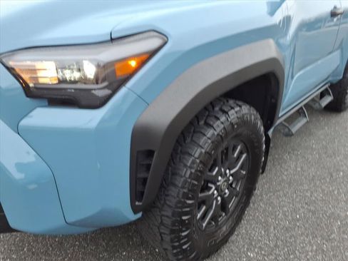 Used 2025 Toyota 4Runner SR5 image 8