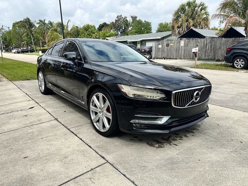 Used 2017 Volvo S90 T5 Inscription w/ Vision Package image 5