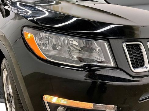 Used 2019 Jeep Compass Limited AWD/4WD image 31
