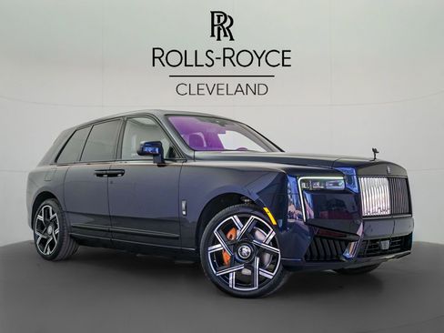 New 2026 Rolls-Royce Cullinan Black Badge image 1