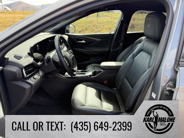 Used 2025 Buick Envista Sport Touring FWD image 13