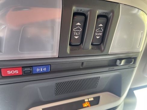 New 2026 Subaru Crosstrek 2.0i Premium image 30