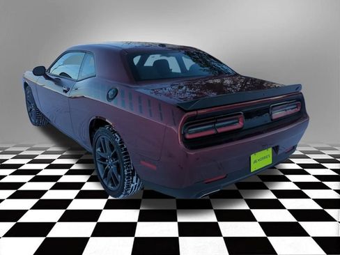 Used 2022 Dodge Challenger GT w/ Driver Convenience Group image 5