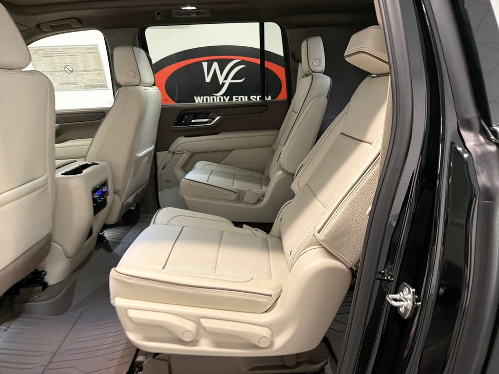 New 2026 GMC Yukon XL Denali w/ Sun & Power Step Package RWD image 13